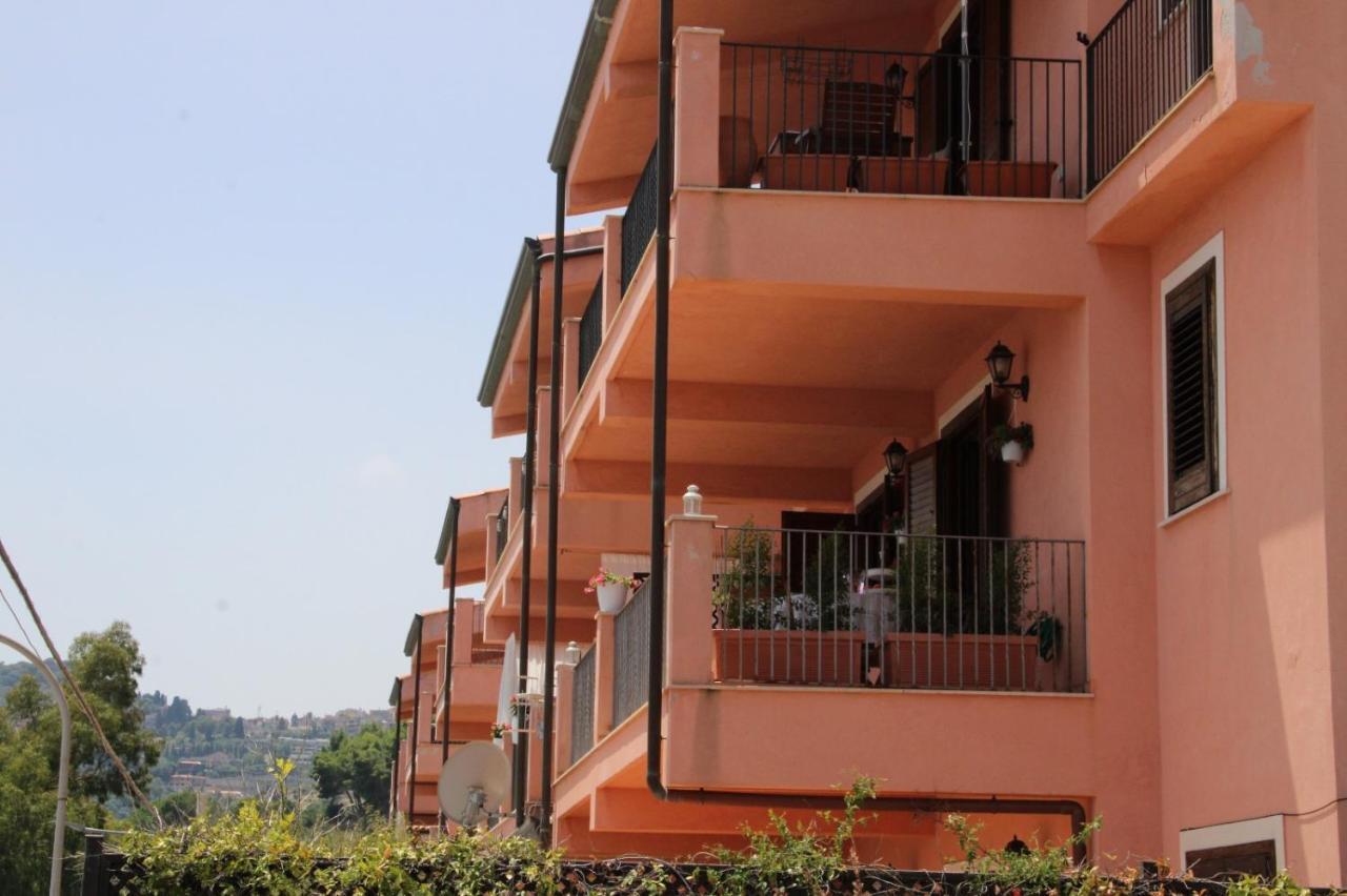 Poseidone Sea Apartment Taormina Mazzeo Εξωτερικό φωτογραφία