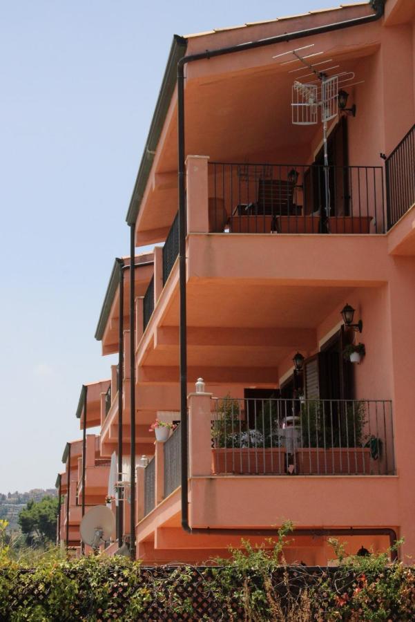 Poseidone Sea Apartment Taormina Mazzeo Εξωτερικό φωτογραφία